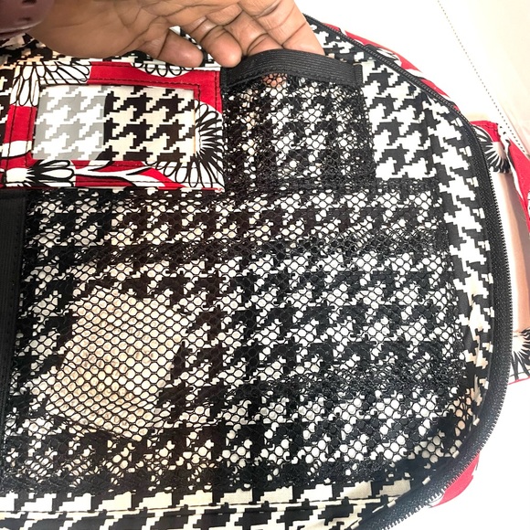 Vera Bradley Red, Black, & White Flora Tech Organizer/ Cosmetic Bag NWOT - Picture 5 of 10